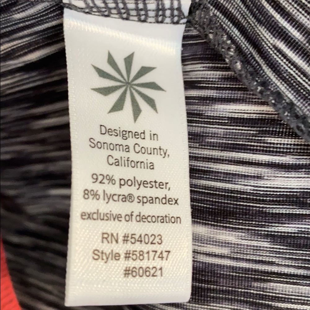 Athleta Pop Space Dye Long Sleeve Performance Top - Picture 11 of 12